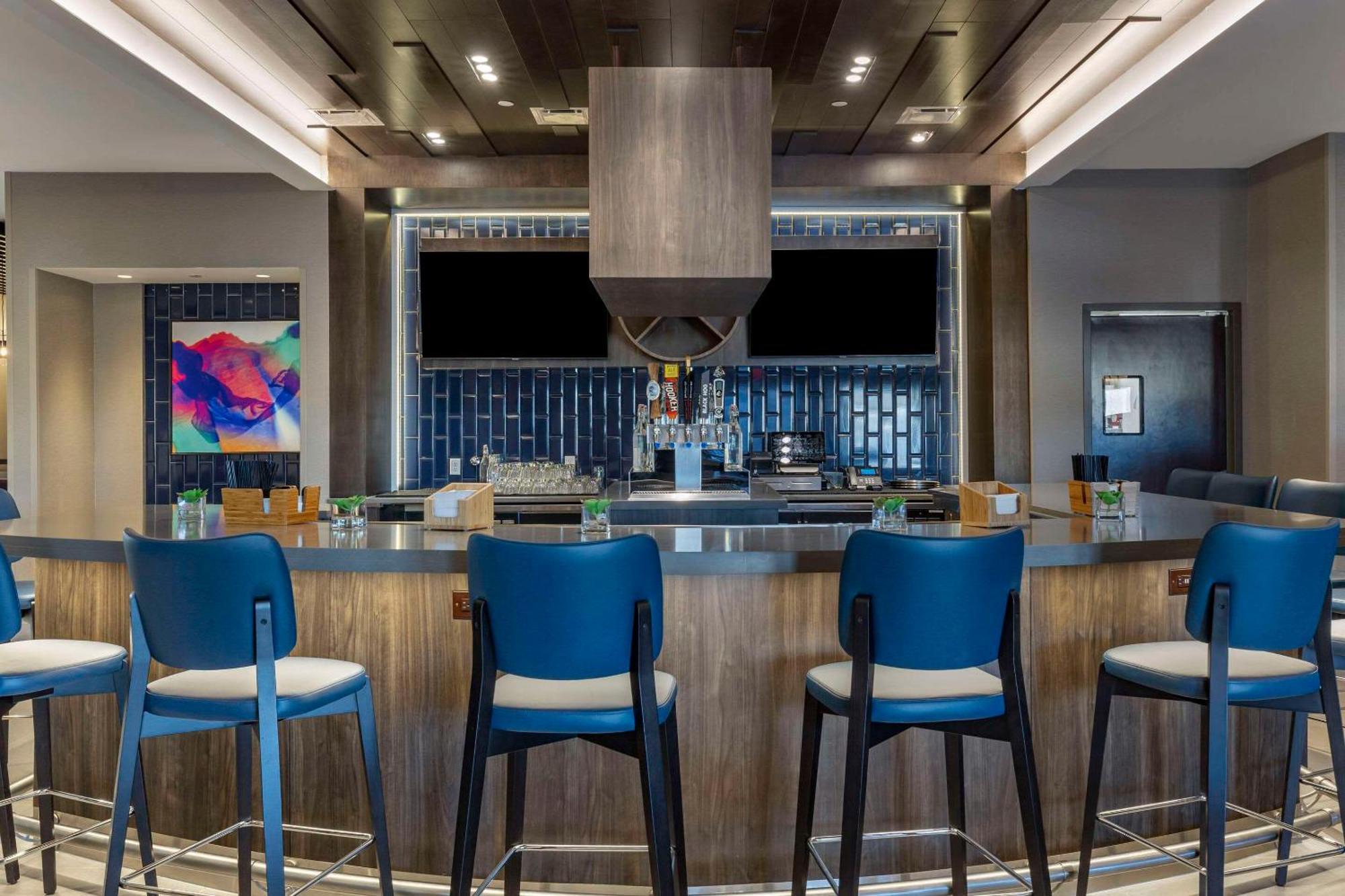 Cambria Hotel Manchester South Windsor Ngoại thất bức ảnh
