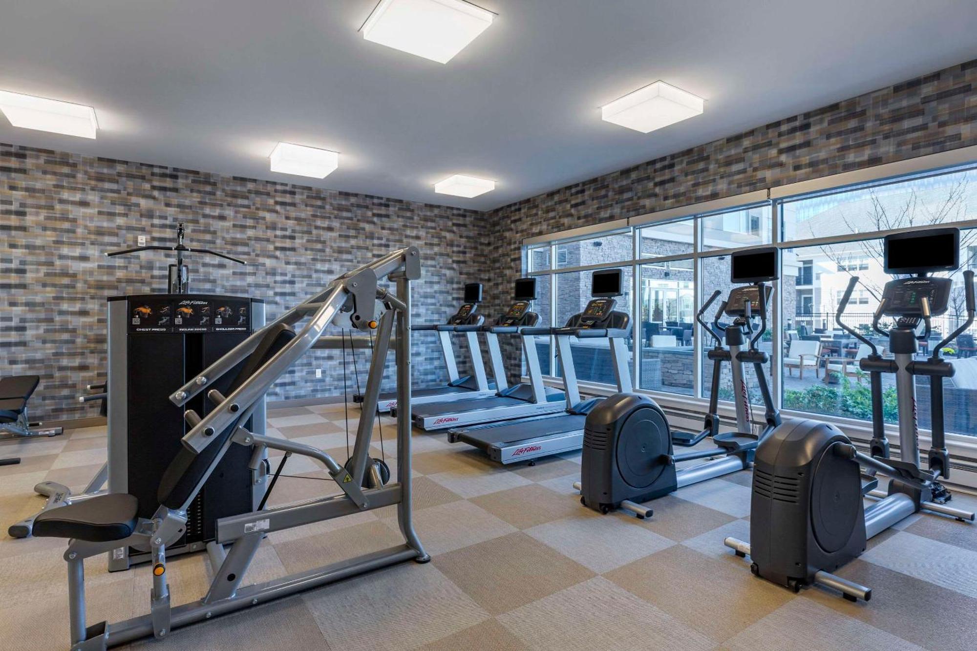 Cambria Hotel Manchester South Windsor Ngoại thất bức ảnh
