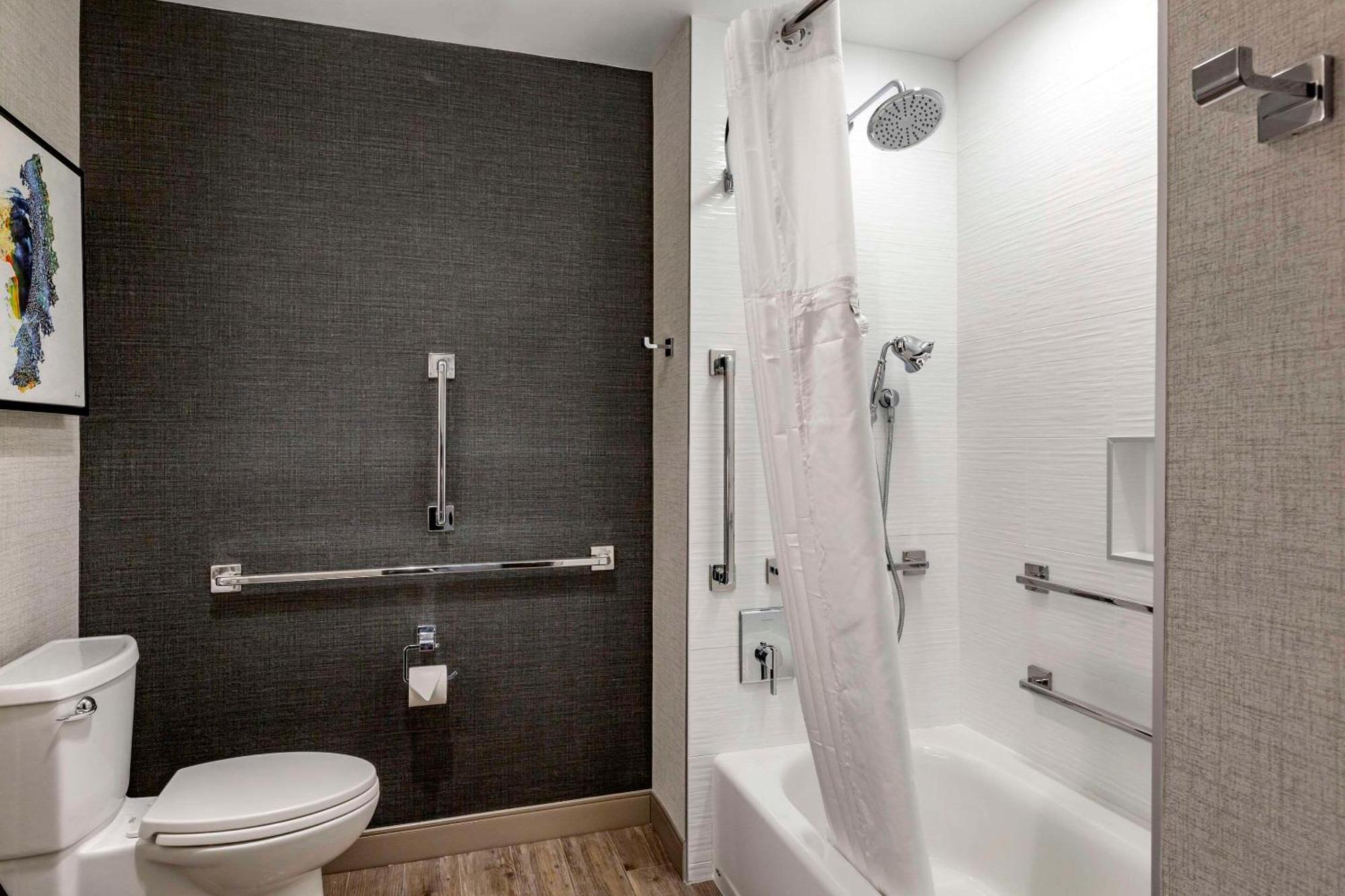 Cambria Hotel Manchester South Windsor Ngoại thất bức ảnh